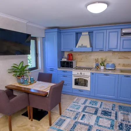 Apartment Mar'elle *